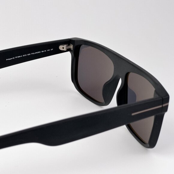 Tom Ford PHILIPPE Sunglasses – Matte Black Frame Polarized | Model FT0999-N/S 02 - Picture 8 of 11